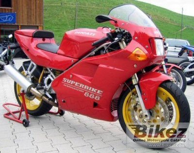1993 Ducati 888 Strada photo